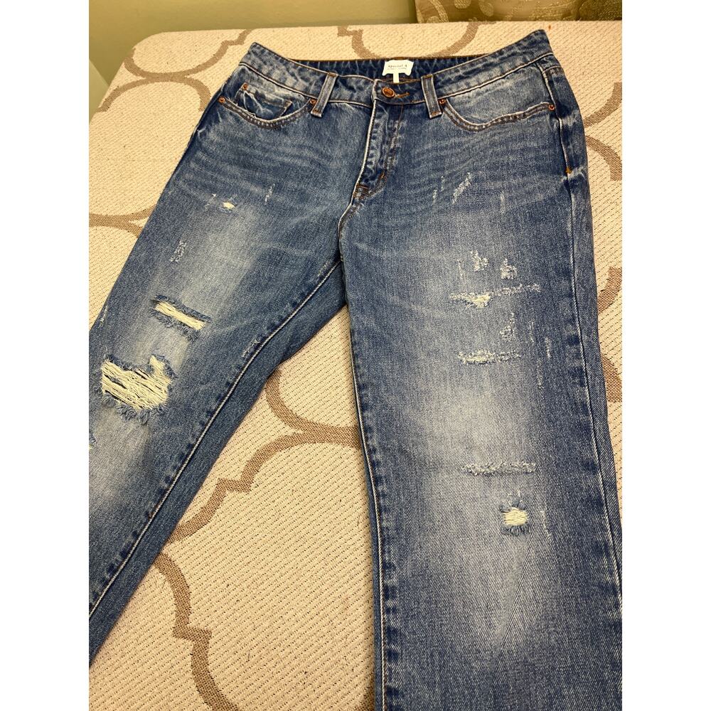 Special A Distressed Medium Wash Straight Mid rise Blue Jeans, Size 9 - Picture 4 of 14